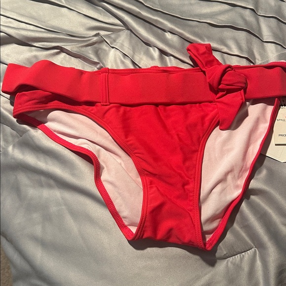 BNWT Stylish Pink Bikini Bottom - Picture 3 of 6